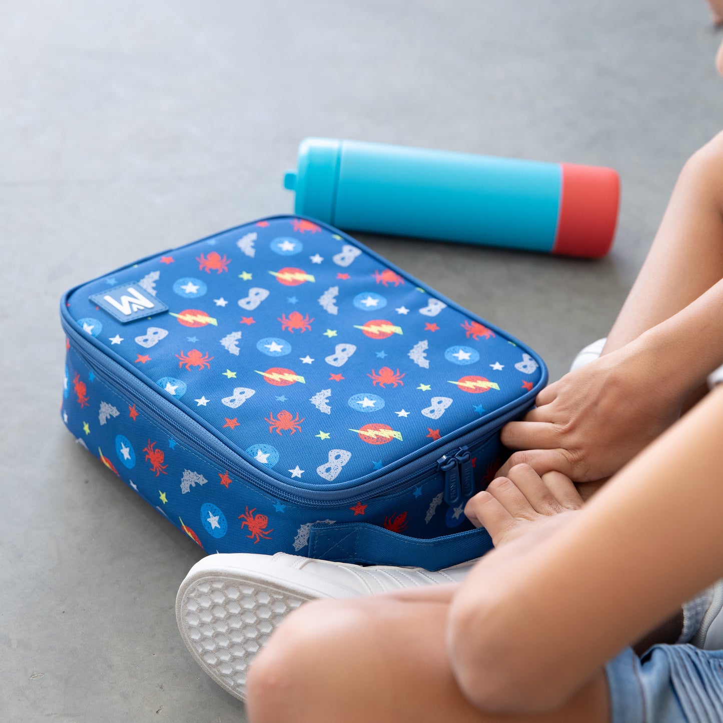 MONTIICO LARGE INSULATED LUNCH BAG - SUPERHERO