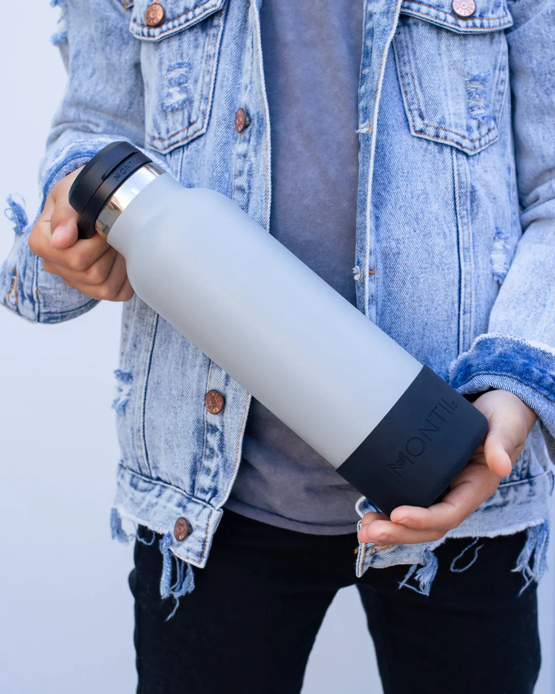 MONTIICO DRINK BOTTLE LID - FREE POUR BLACK