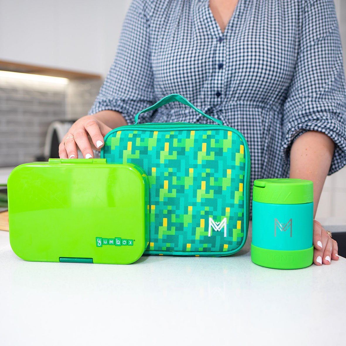 MONTIICO MEDIUM INSULATED LUNCH BAG - PIXELS