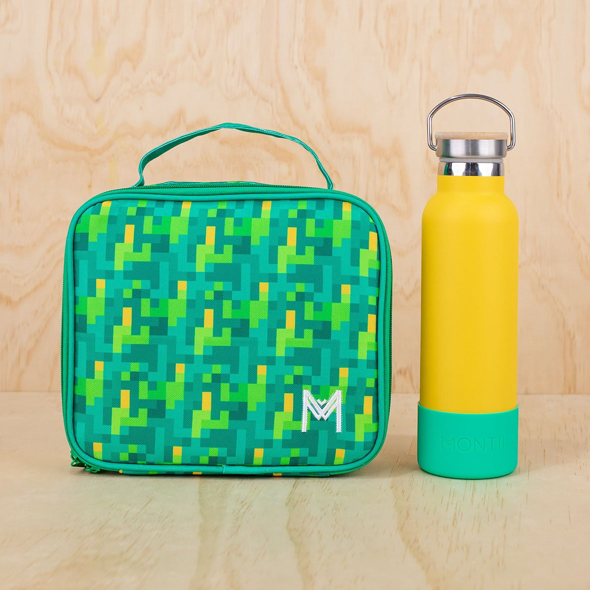 MONTIICO MEDIUM INSULATED LUNCH BAG - PIXELS