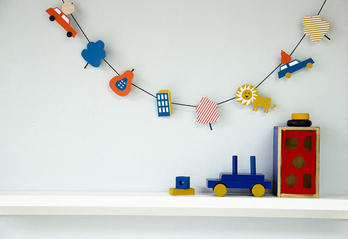 Paper garland 'Lion' DIY